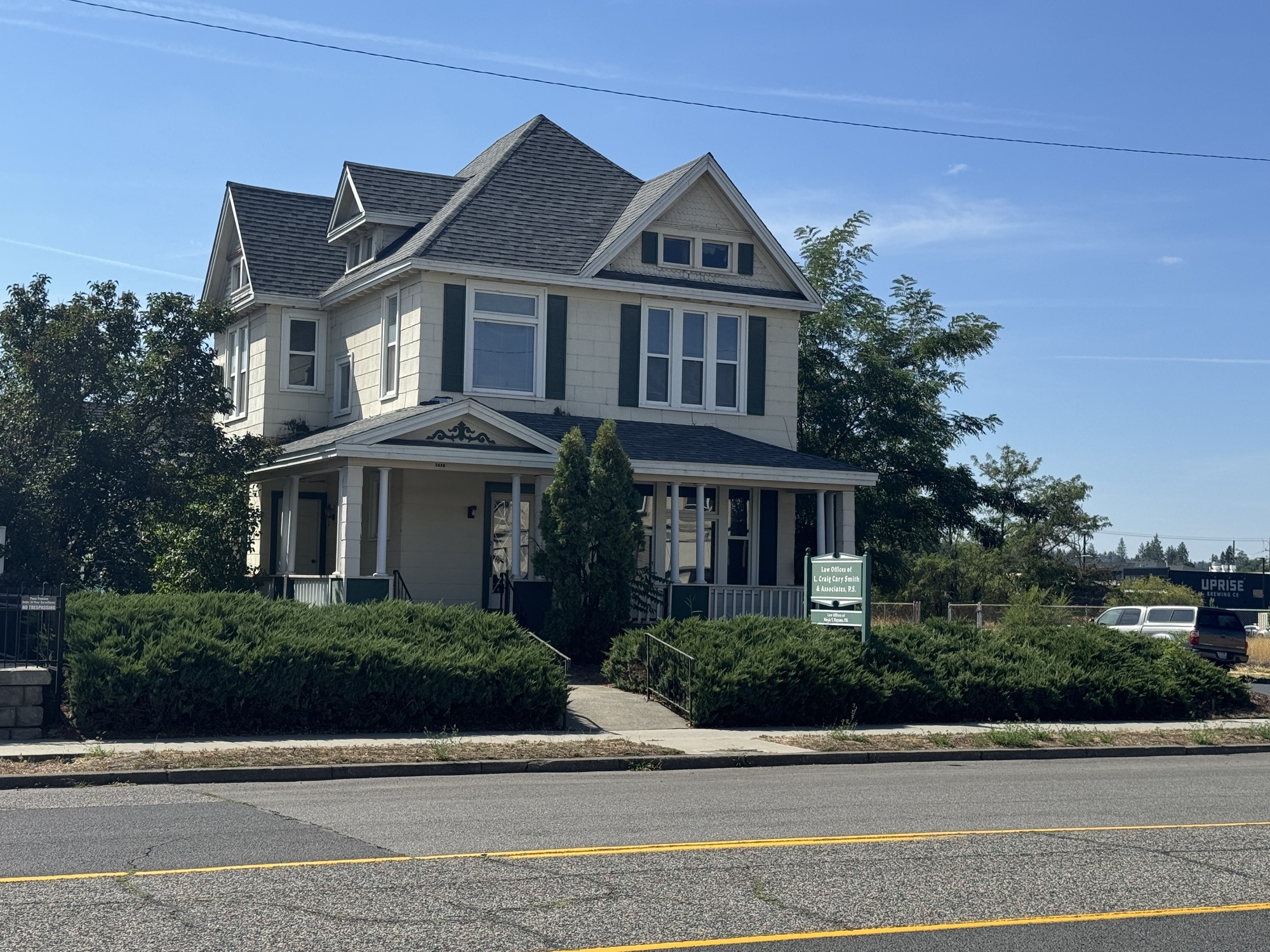 Office Building for Sale — 1519 W Broadway Ave, Spokane