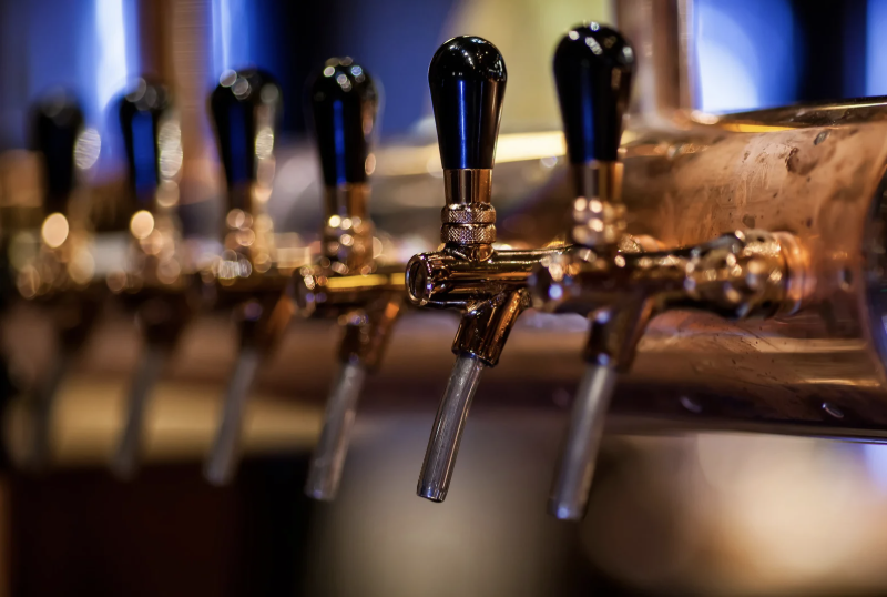 Bar & Grill — Business and Real Estate for Sale, Spokane Valley